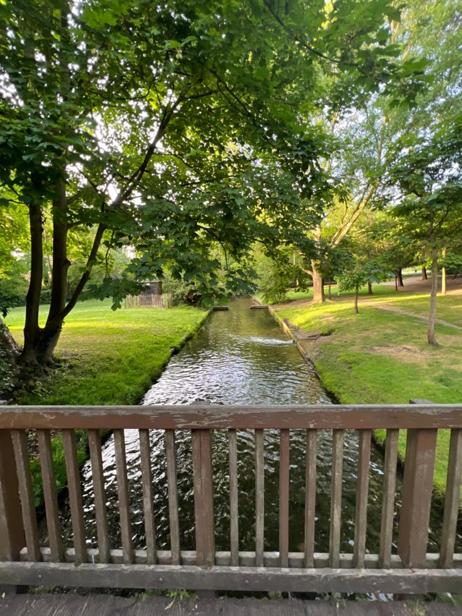 Cosy Private Flat In London, Free Parking On Premise Apartment Carshalton Bagian luar foto